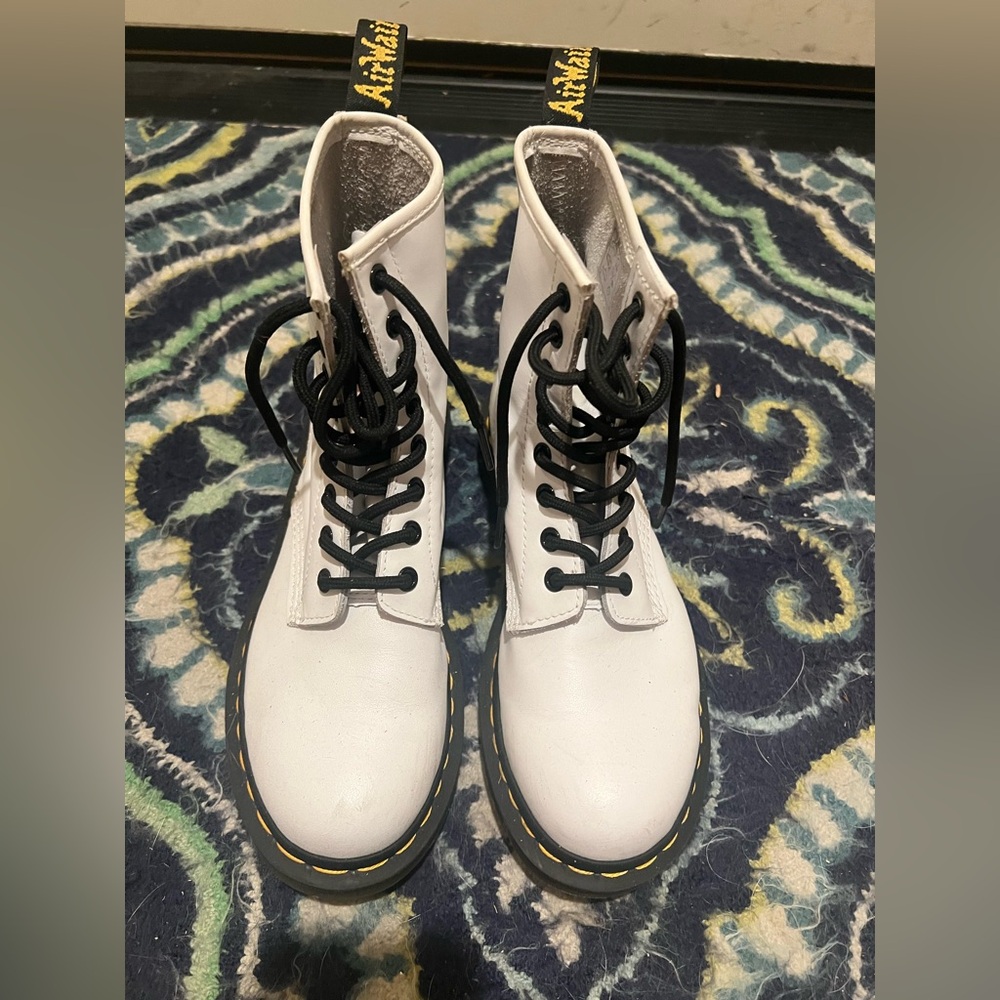 NWOB Dr. Marten Air Walker